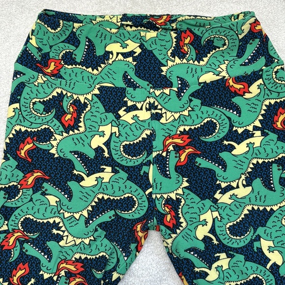 LuLaroe Dragon Leggings. OS - Picture 3 of 7